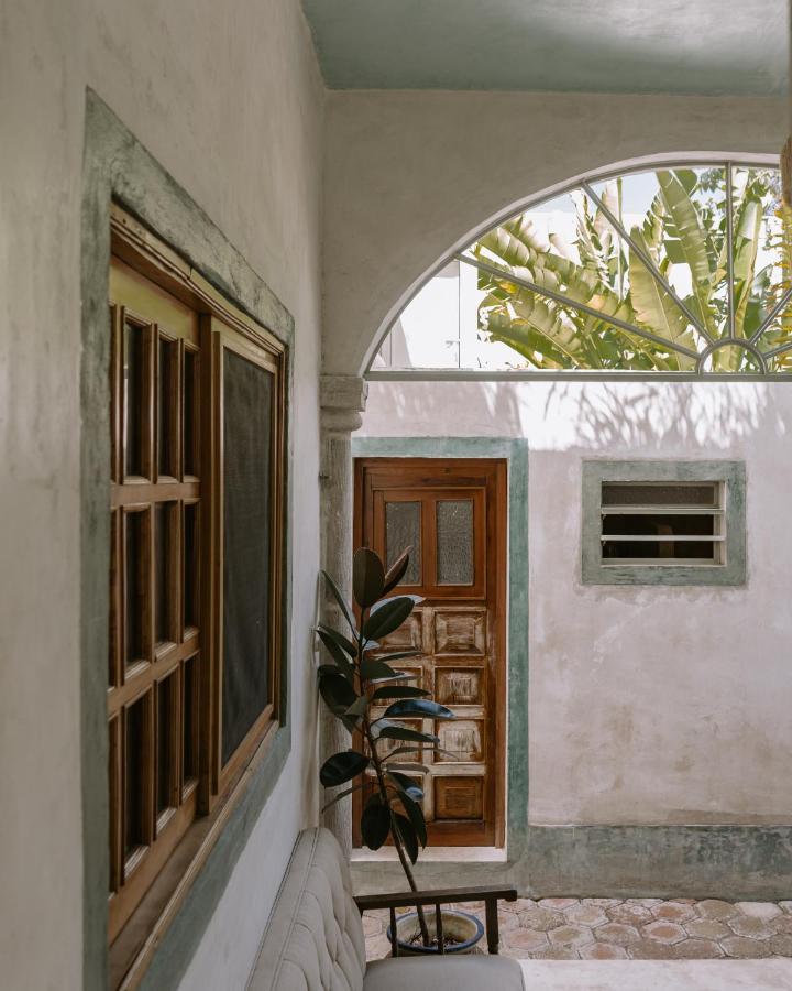 Casa Mezcla - Bed & Breakfast Mérida Kültér fotó