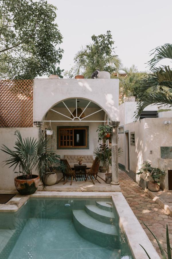 Casa Mezcla - Bed & Breakfast Mérida Kültér fotó
